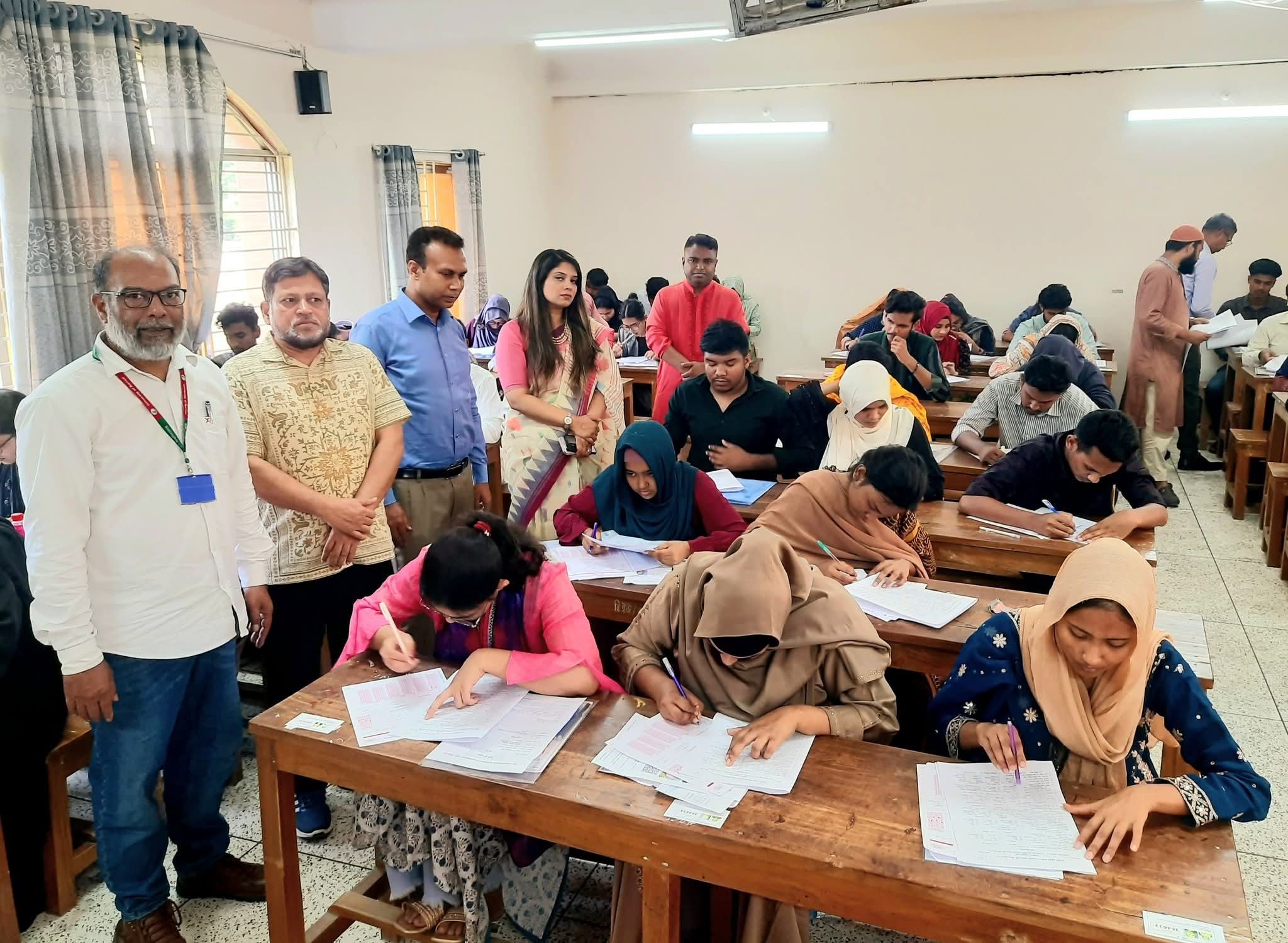 বরিশাল বিশ্ববিদ্যালয়ে অনুষ্ঠিত GST গুচ্ছভুক্ত বিশ্ববিদ্যালয় সমূহের ১ম বর্ষ স্নাতক (সম্মান) শ্রেণির “বি ইউনিট” (মানবিক) এর ভর্তি পরীক্ষা ২০২৫-২৬