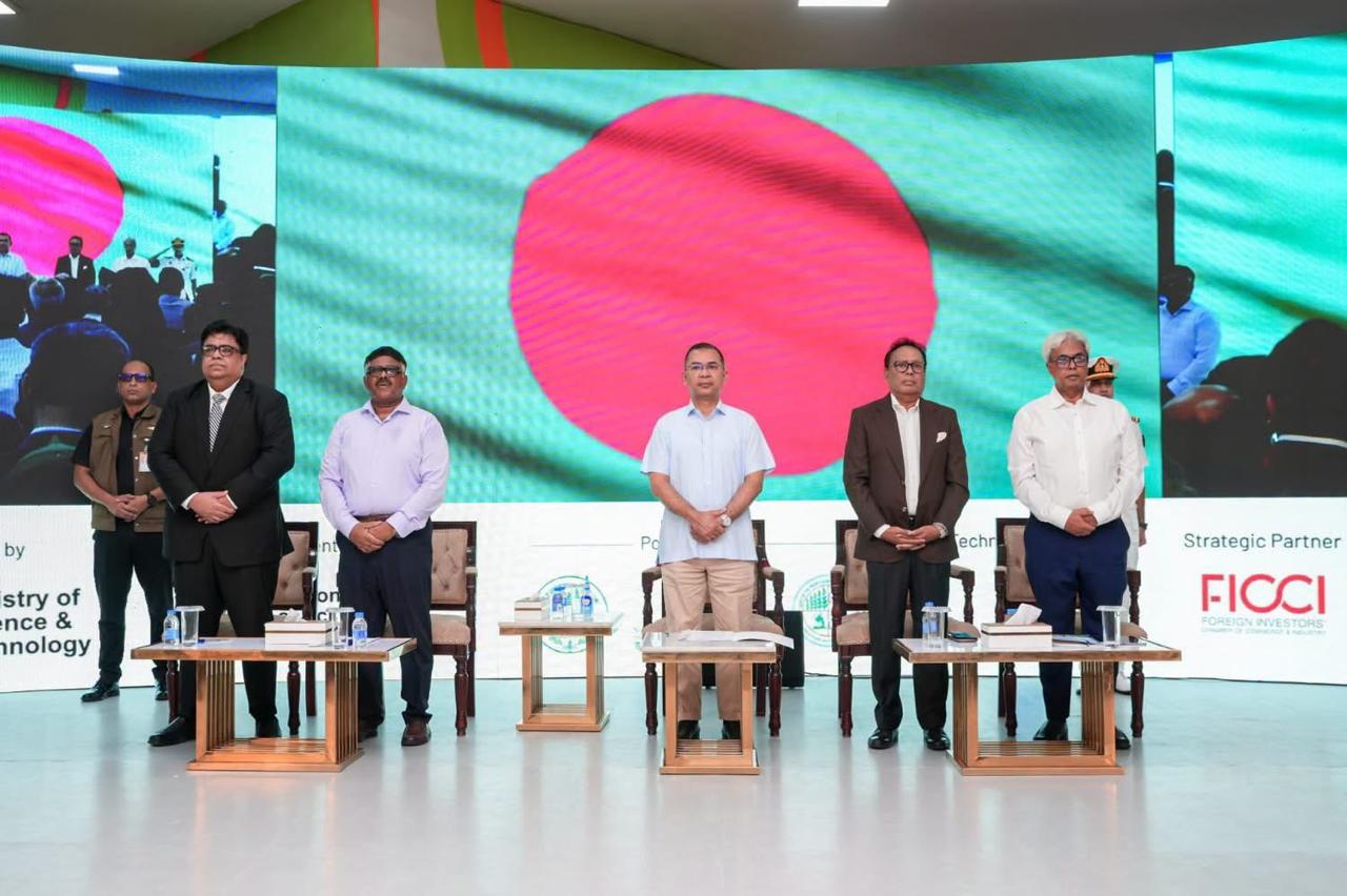 বাংলাদেশ ইনোভেশন ফেয়ার-২০২৬ এ অংশগ্রহণ করেছেন বরিশাল বিশ্ববিদ্যালয়ের উপাচার্য প্রফেসর ড. মোঃ মামুন অর রশিদ